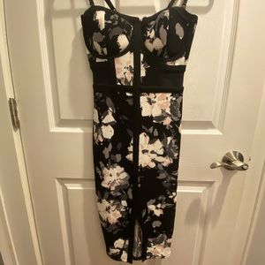 MATERIAL GIRL Floral bodycon evening dress!